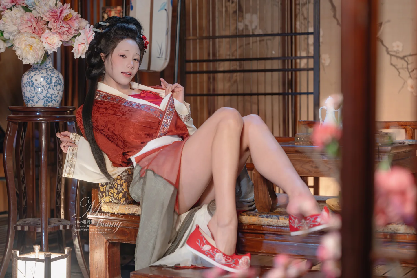 咬一口兔娘_26年02月订阅作品『快马加鞭·金莲迎春』_94P,2V_2_08GB tg@simisebaisi 【丝足阁】013.webp